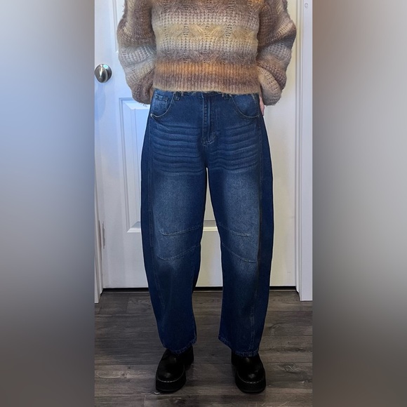 Barrel Jeans … see pics of approximate measurements before purchasing - Picture 8 of 10